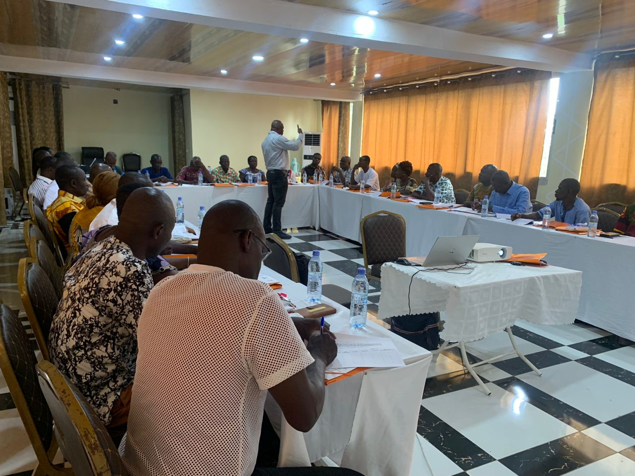 RECRUTEMENT D’ENTREPRISES PRESTATAIRES 